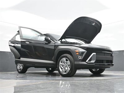 2026 Hyundai KONA SE AWD