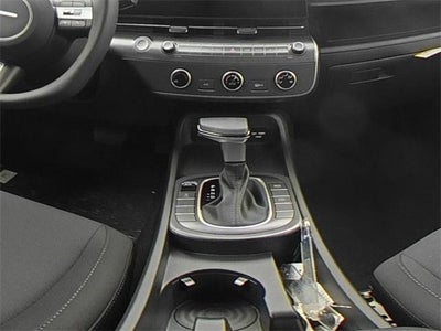 2026 Hyundai KONA SE AWD