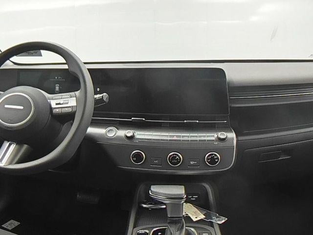 2026 Hyundai KONA SE AWD