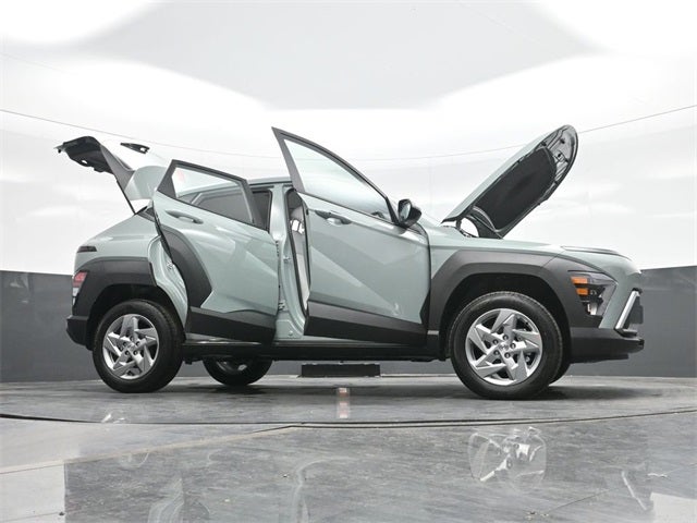 2026 Hyundai KONA SE AWD