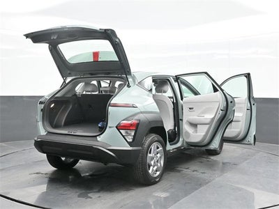 2026 Hyundai KONA SE AWD