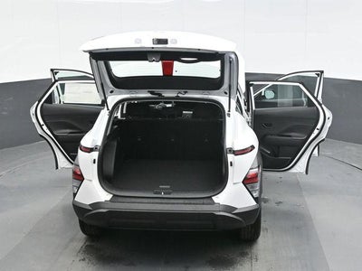 2026 Hyundai KONA SE AWD