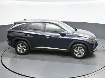 2022 Hyundai TUCSON SE