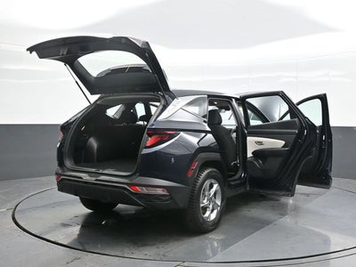 2022 Hyundai TUCSON SE