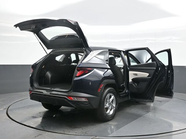 2022 Hyundai TUCSON SE