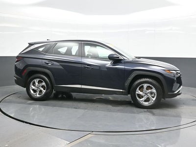 2022 Hyundai TUCSON SE