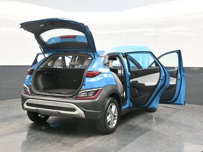 2022 Hyundai KONA SE