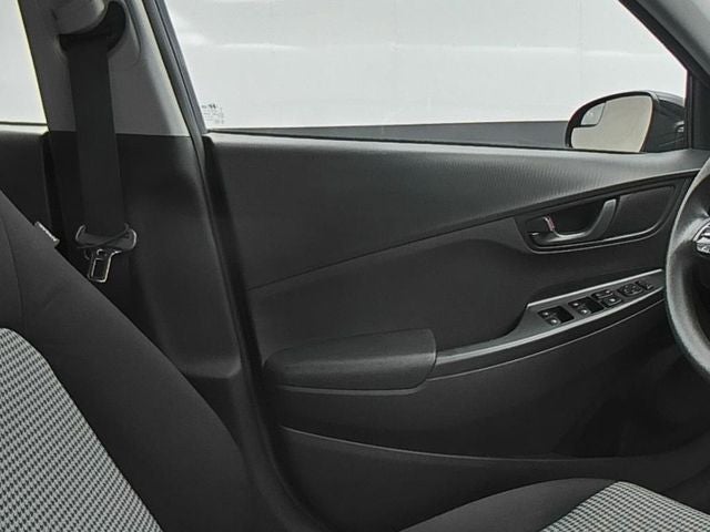 2022 Hyundai KONA SE