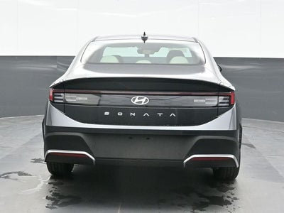 2026 Hyundai SONATA SE