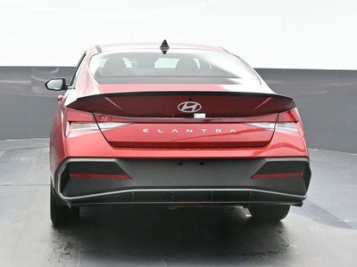 2025 Hyundai ELANTRA SEL Sport
