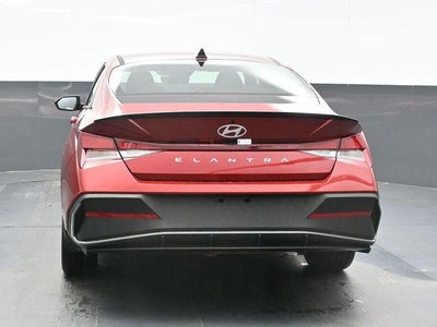 2025 Hyundai ELANTRA SEL Sport