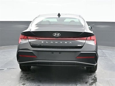 2025 Hyundai ELANTRA HYBRID Limited