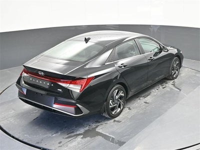 2025 Hyundai ELANTRA HYBRID Limited