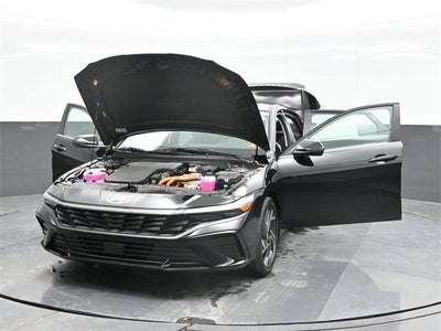 2025 Hyundai ELANTRA HYBRID Limited