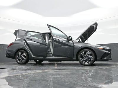2024 Hyundai ELANTRA Limited