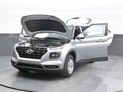 2026 Hyundai VENUE SE