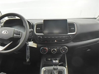 2026 Hyundai VENUE SE