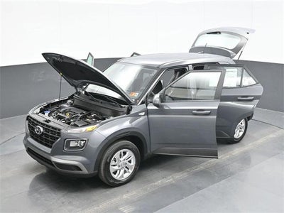 2026 Hyundai VENUE SE