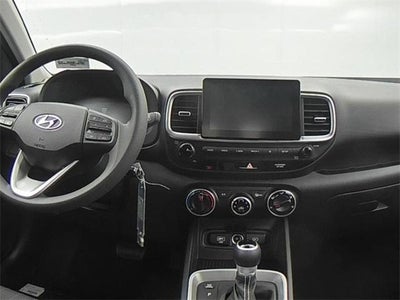 2026 Hyundai VENUE SE