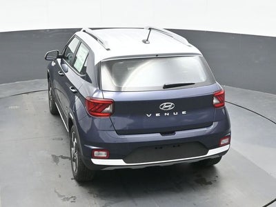 2026 Hyundai VENUE SEL W/Two-Tone Roof