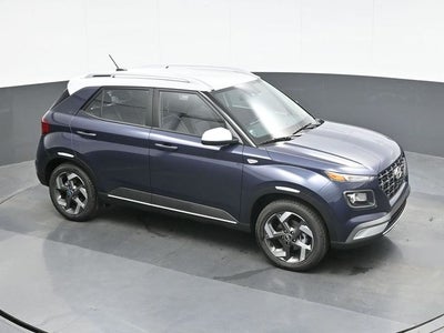 2026 Hyundai VENUE SEL W/Two-Tone Roof