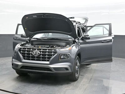 2026 Hyundai VENUE SEL W/Two-Tone Roof