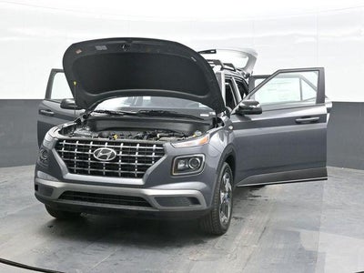 2026 Hyundai VENUE SEL W/Two-Tone Roof