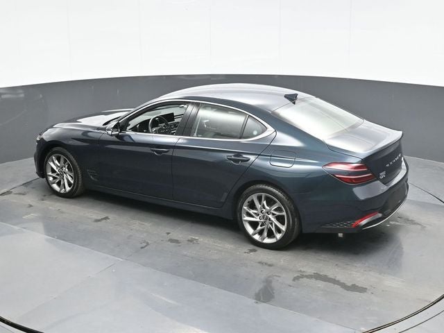 2022 Genesis G70 2.0T