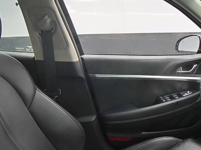 2022 Genesis G70 2.0T