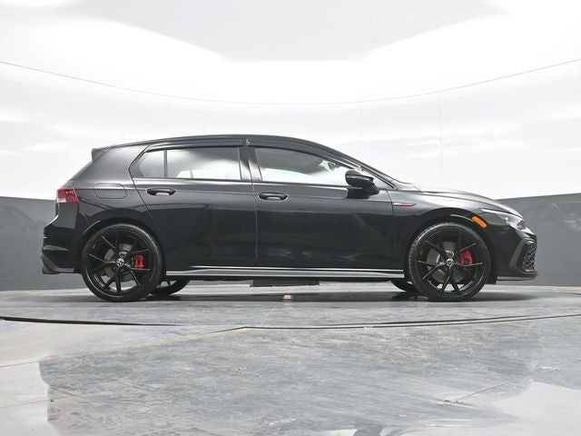 2024 Volkswagen Golf GTI SE