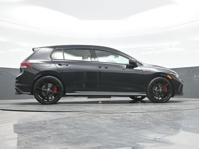 2024 Volkswagen Golf GTI SE