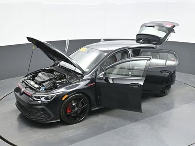 2024 Volkswagen Golf GTI SE